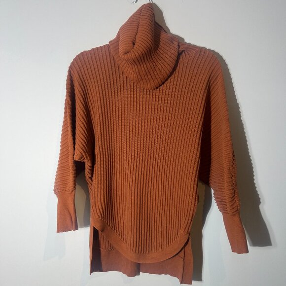 Papillon Orange Sweater Turtleneck Ribbed - Picture 1 of 3